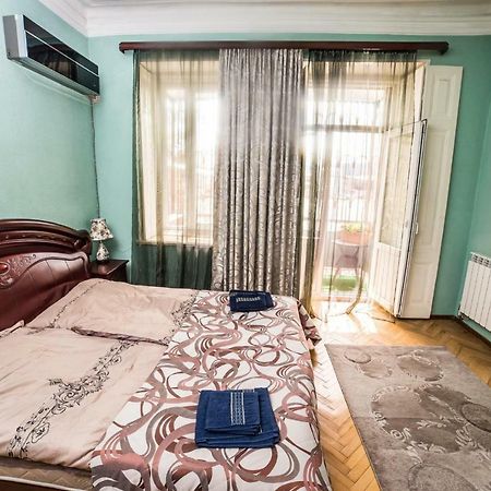 Gold District Apartment Tbilisi Ngoại thất bức ảnh