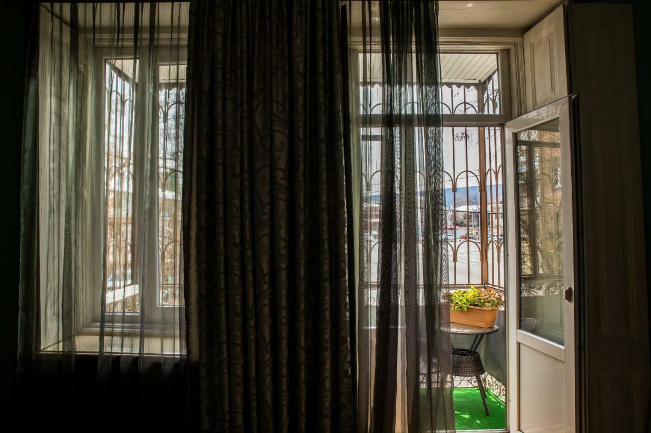 Gold District Apartment Tbilisi Ngoại thất bức ảnh