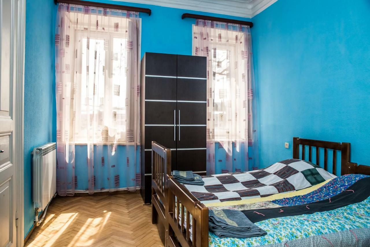 Gold District Apartment Tbilisi Ngoại thất bức ảnh